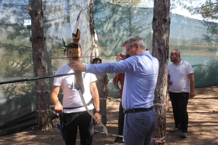 AK Parti’den ’Kuruluşumuzdan Günümüze Teşkilat Buluşması’ Programı Düzenlendi
