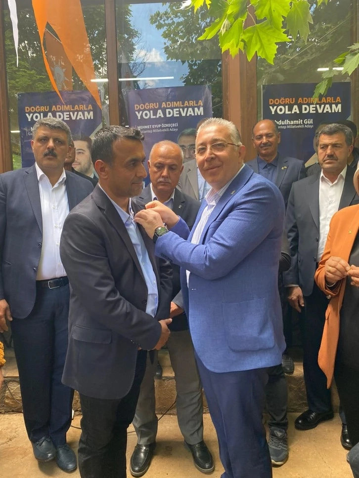 AK Parti Gaziantep İl Başkanlığı’na Katılımlar Devam Ediyor