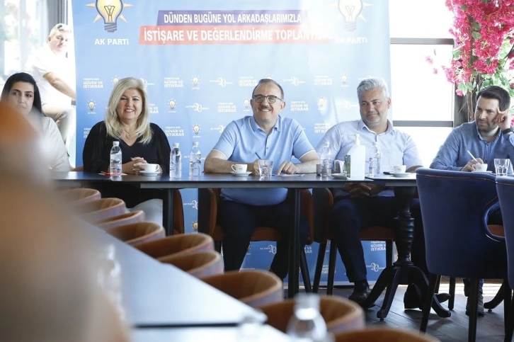 AK Parti İzmir’in “Vefa buluşmaları” 100 bin kişiye ulaştı
