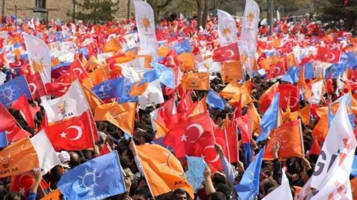 AK Parti'de seçim hazırlığı devam ediyor: İkna ekipleri kuruldu