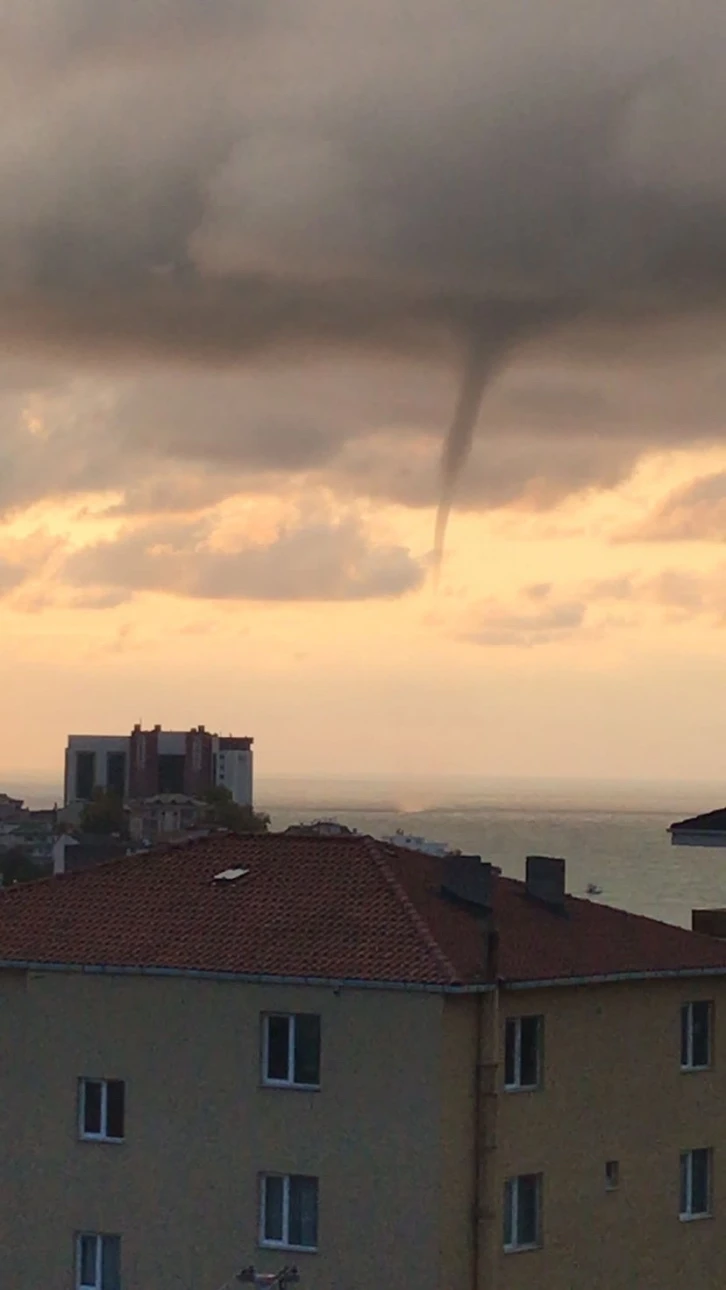 Akçakoca’da hortum paniği
