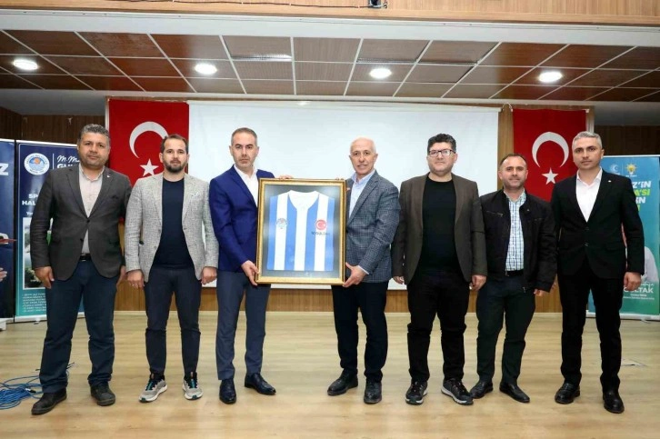 Akdeniz Belediye Başkanı Sporcularla Buluştu