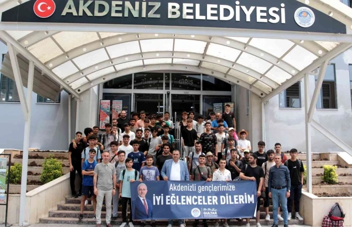 Akdeniz Belediyesinden gençlere Çanakkale ve Kapızlı gezisi
