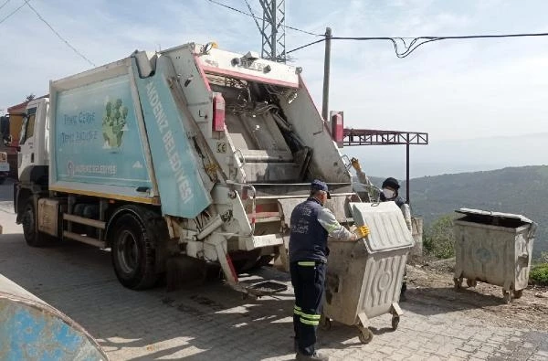 Akdeniz'de temizlik çalışmaları sürüyor