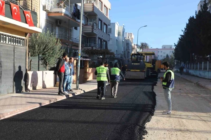 Akdeniz’de yollar yenileniyor
