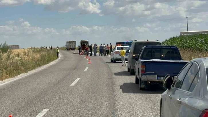 Aksaray’da kamyonet ile çarpışan motosiklet sürücüsü öldü
