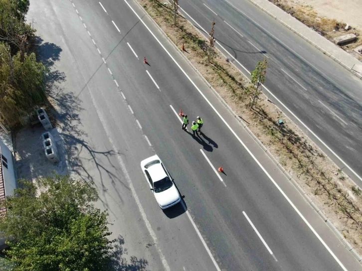 Aksaray’da polis trafiği helikopterle havadan denetledi
