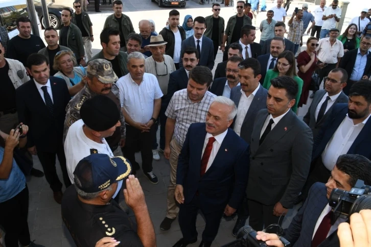 Aksaray’ın yeni valisi Kumbuzoğlu görevine başladı
