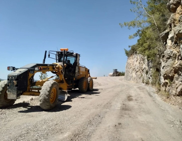 Alanya Bayırkozağacı yolu asfalta hazırlanıyor
