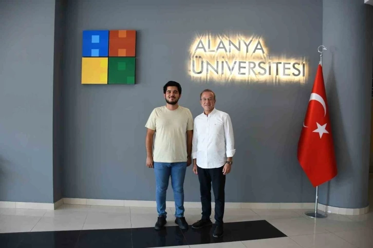 Alanya Üniversitesi Aşçılık Programı öğrencisi TÜBİTAK programına kabul edildi
