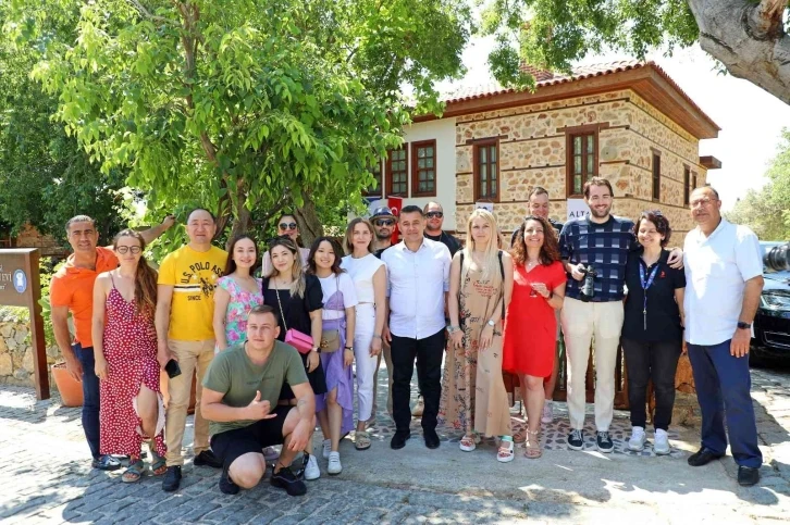 Alanya’ya gelen fenomenlerin içeriklerine yoğun ilgi
