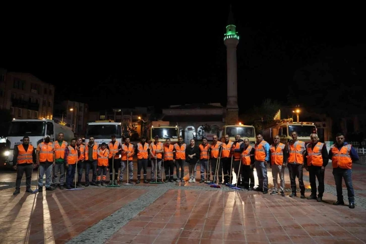 Aliağa Belediyesinden bayram temizliği
