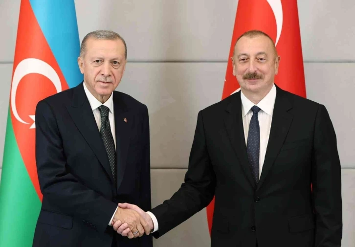 Aliyev’den Erdoğan’a Cumhuriyet Bayramı için tebrik mesajı
