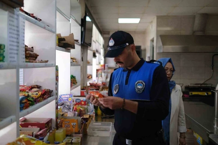 Altıeylül Belediyesi’nden okul kantinlerine denetim
