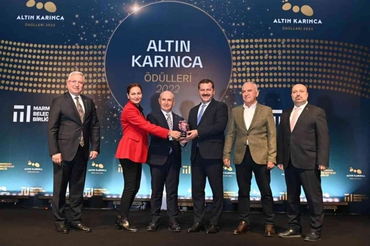 Altın Karınca’dan Balıkesir Büyükşehir’e iki ödül
