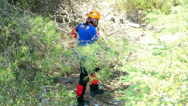 Alzaymır hastası kadın 8 gündür her yerde aranıyor
