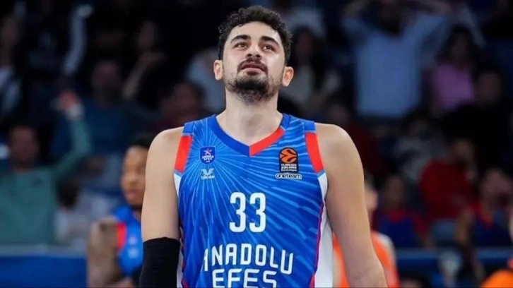 Anadolu Efes'e kötü haber! 3 ay yok...