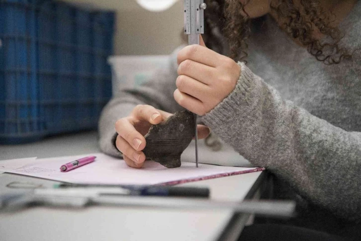 Anadolu Üniversitesi Edebiyat Fakültesi, düşünce dünyasını zenginleştiren mezunlar yetiştiriyor
