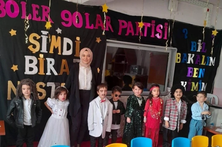 Anasınıfında 80’li, 90’lı yıllar etkinliği
