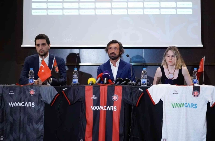 Andrea Pirlo, Karagümrük’te
