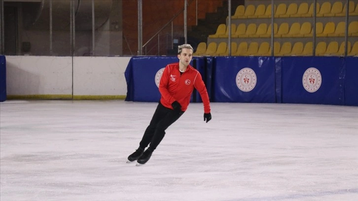 Ankara Türkiye Buz Pateni Federasyonu'ndan Montreal'de Yarışacak Sporcu