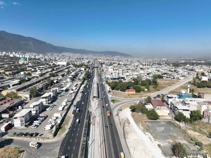 Ankara yolu etap etap yenileniyor
