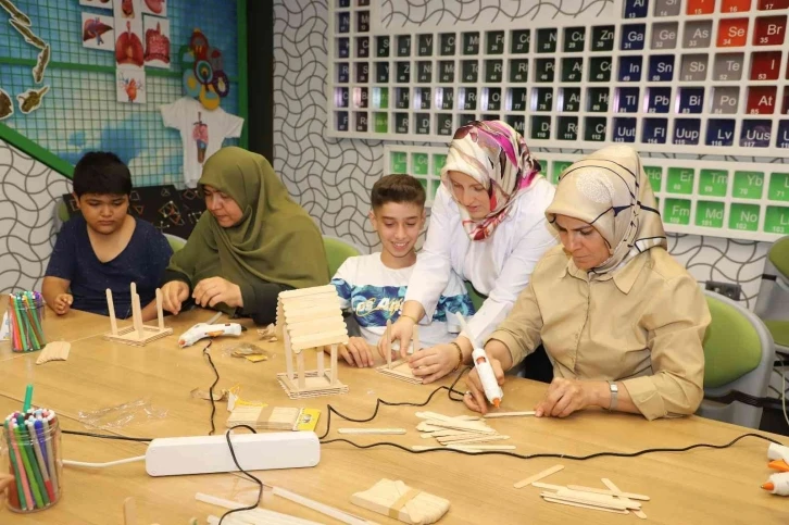 Anne-çocuk, bilim Şehitkamil’deki etkinliklere katıldı
