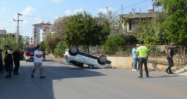 Anne ile kızı kazada yaralandı