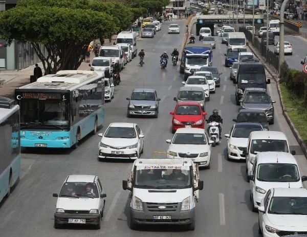 Antalya'da 6,5 kişiye 1 motosiklet