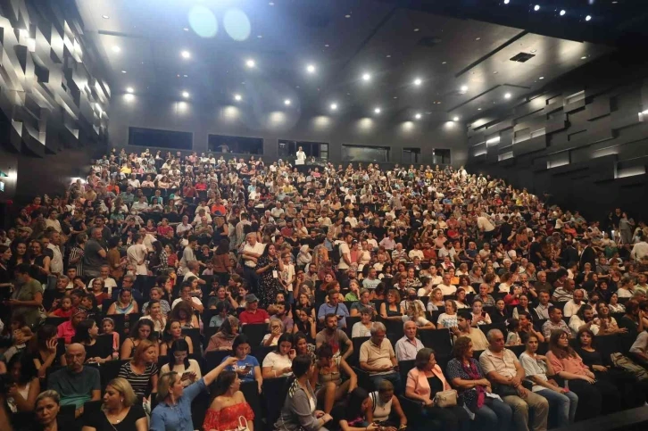 Antalya Şehir Tiyatroları’nın Doğu Garajı sahnesi açıldı
