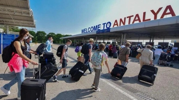 Antalya'ya bu yıl gelen turist sayısı 1 milyonu aştı