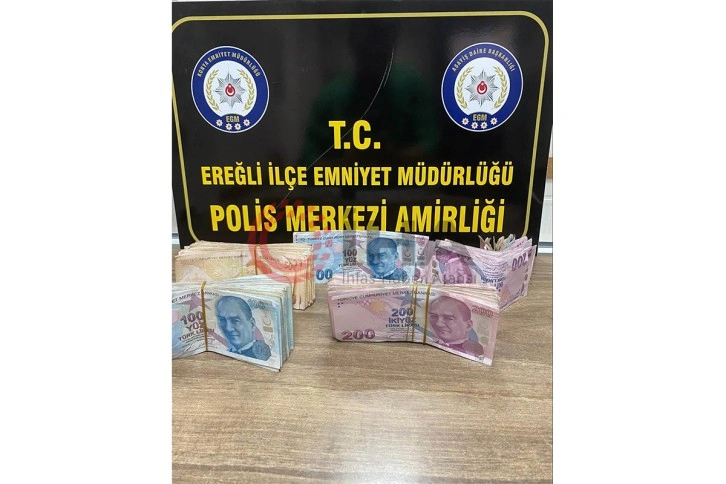 Arabasının üzerinde unuttuğu 43 bin lira yola saçıldı