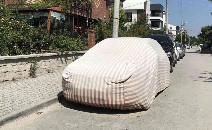 Araçları park halindeki sürücüler tedbiri elden bırakmıyor
