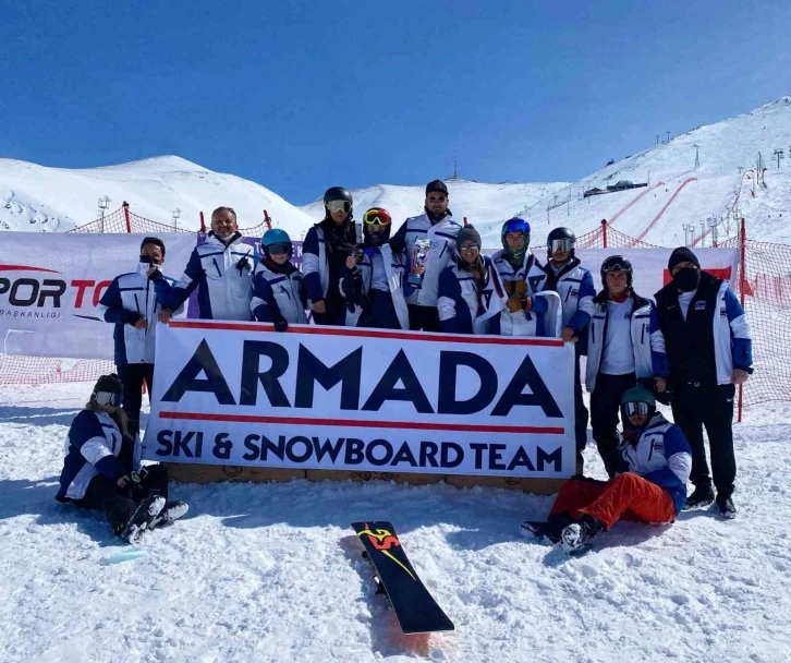 Armada Kayak ve Snowboard Kulübü yeni sezona hazır
