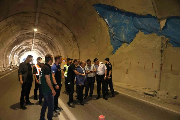 Artvin Valisi Cengiz Ünsal, Yusufeli T14 Tüneli’nde incelemelerde bulundu
