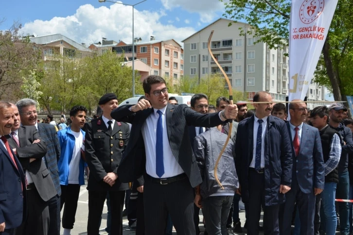 Aşkale’de 19 Mayıs coşkusu
