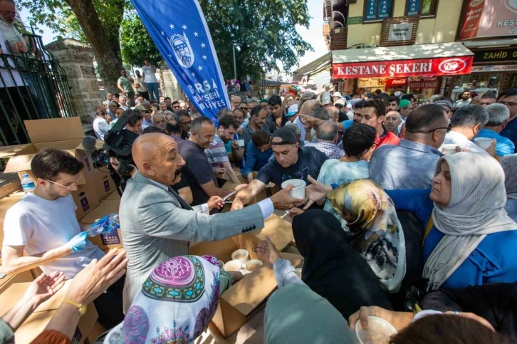 Aşure kazanları birlik için kaynadı
