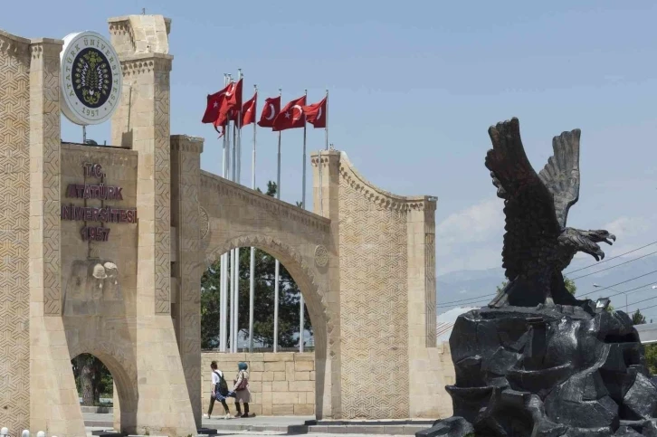 Atatürk Üniversitesi’nin gururu oldular
