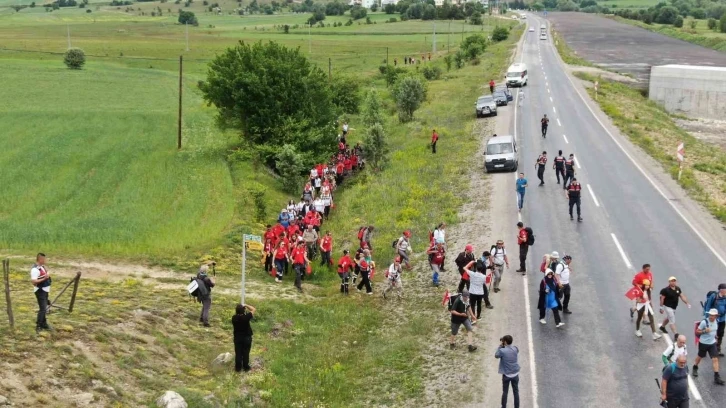 Atatürk ve İstiklal Yolu’nda yürüyüşçüler Seydiler’e ulaştı
