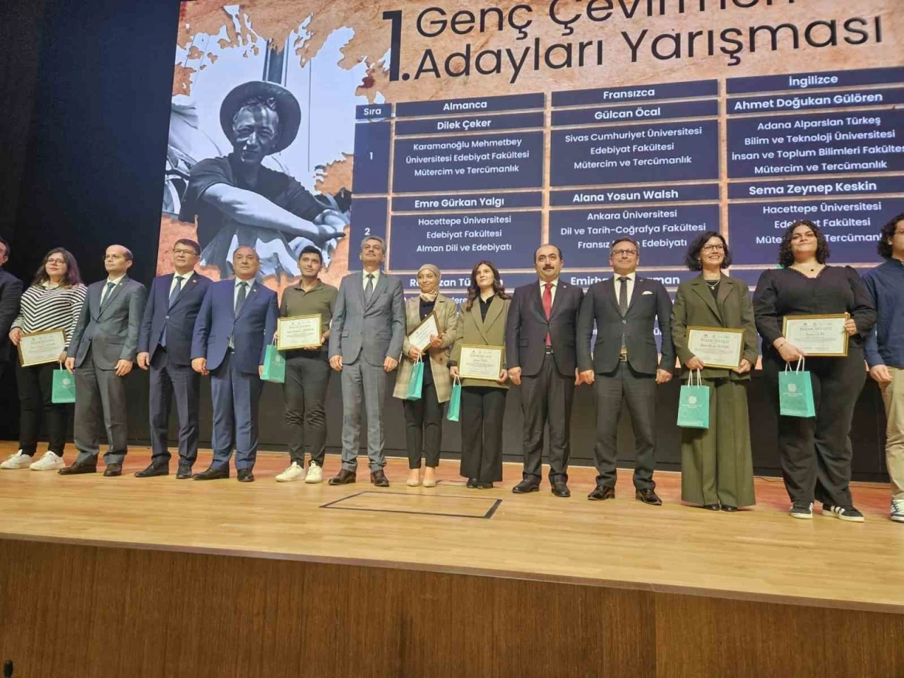 ATÜ’lü öğrenci &quot;1. Genç Çevirmen Adayları Yarışması”nda birinci oldu
