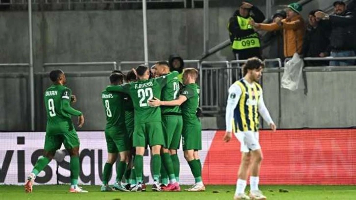 Avrupa'da ilk mağlubiyet! Fenerbahçe fırsat tepti