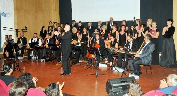 Avukatlardan çok özel konser