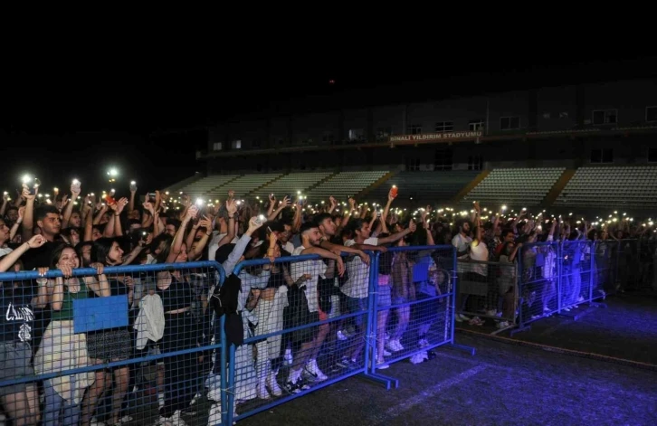 Aydın’da 26. ADÜFEST konserleri coşkuyla başladı
