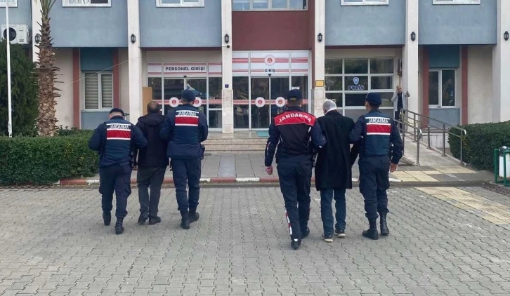 Aydın’da aranan şahıslar jandarmaya takıldı
