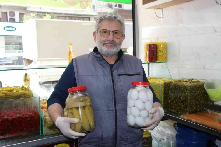 Aydın’da ’yumurta ve muzun’ turşusu yapılıyor
