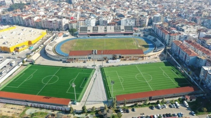 Aydın'da 73 yıllık stadın yıkım süreci başladı