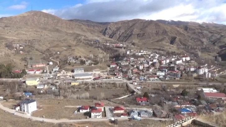 Aynı dönem iki farklı görüntü: Kuraklık kendini iyiden iyiye hissettiriyor
