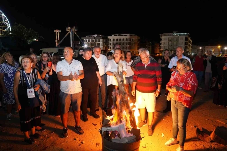 Ayvalık Engelliler Şenliği kamp ateşiyle sona erdi
