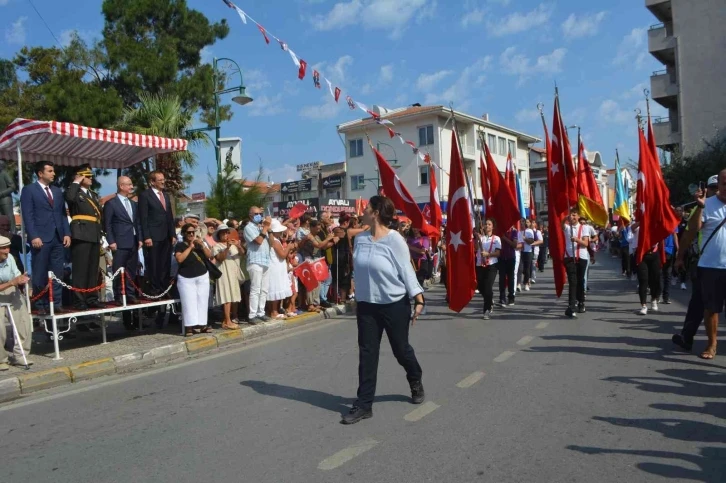 Ayvalık’ta “zafer” coşkusu
