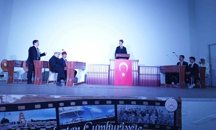 Bafra’da "Kurtuluş’tan Cumhuriyet’e" sahnelendi
